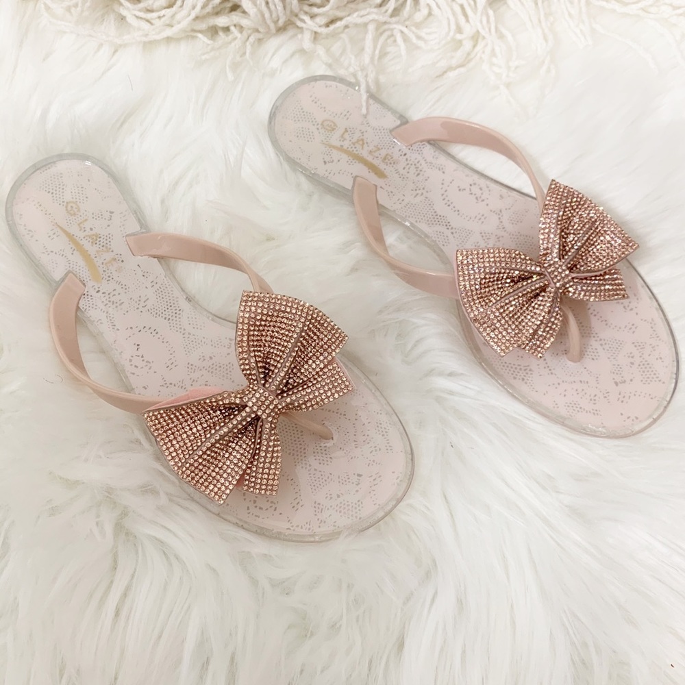 NEW Gracie Sandal- in Nude - Picture 3 of 5